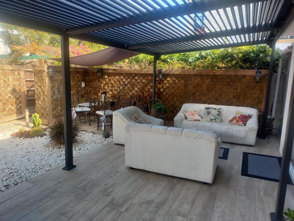 Bonita Casa Adosada En Esquina Marbella Zewnętrze zdjęcie